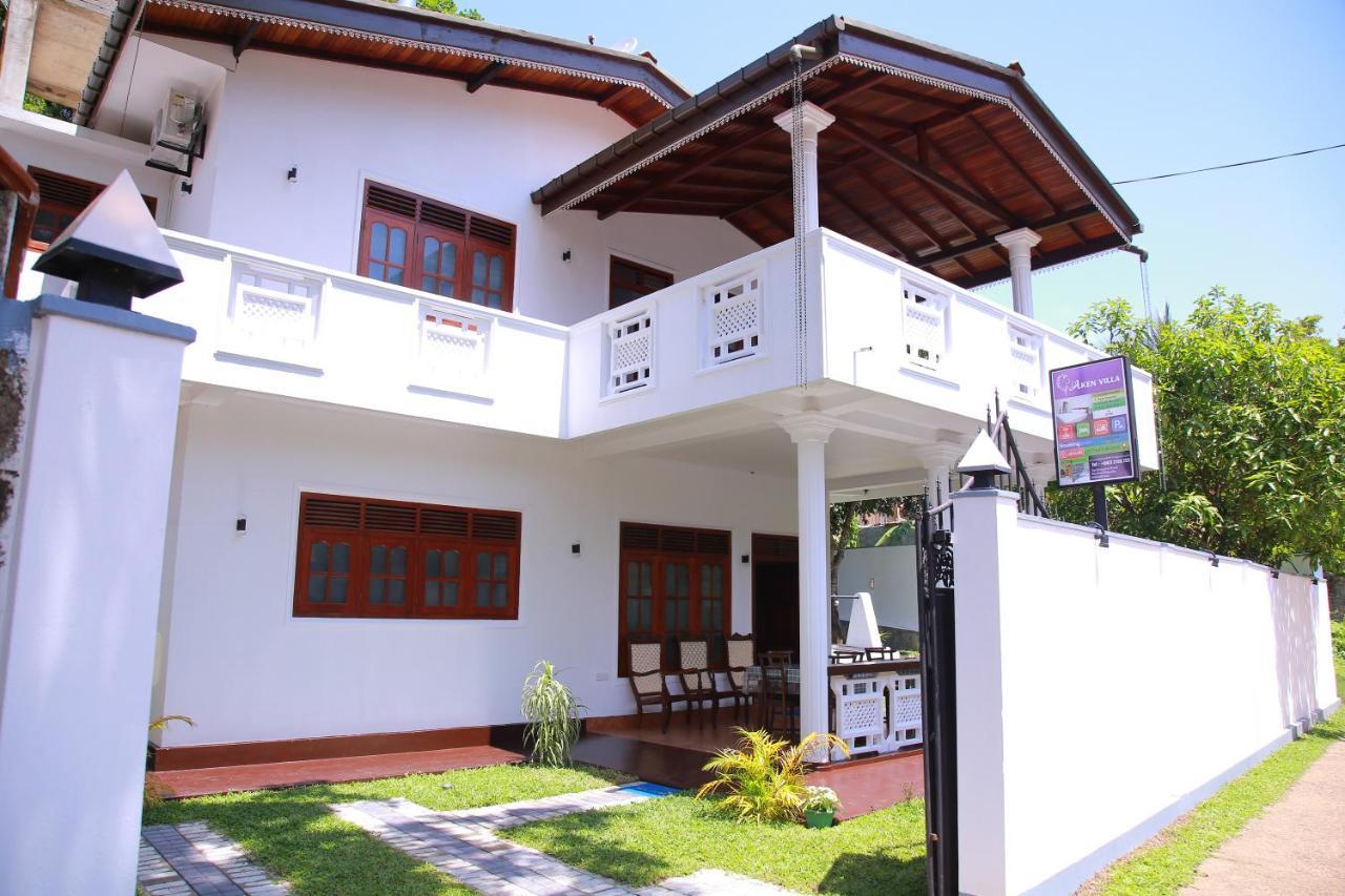 Aken Villa Hikkaduwa Exterior photo